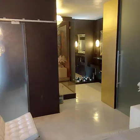 Apartment Last Minute Garden And Jacuzzi,the Gorgeus !adult Only