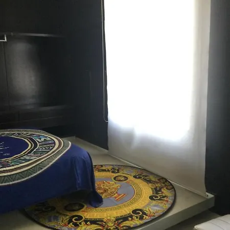 Last Minute Garden And Jacuzzi,the Gorgeus !adult Only Apartment La Spezia