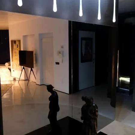 Apartment Last Minute Garden And Jacuzzi,the Gorgeus !adult Only