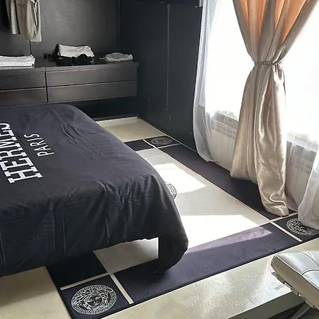 Last Minute Garden And Jacuzzi,the Gorgeus !adult Only Apartment La Spezia