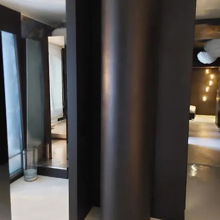 Last Minute Garden And Jacuzzi,the Gorgeus !adult Only Appartement *