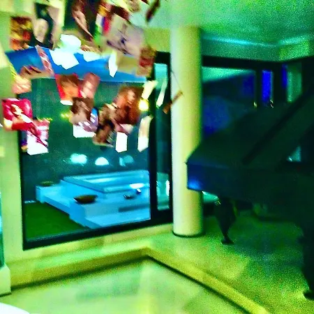 Appartement Last Minute Garden And Jacuzzi,the Gorgeus !adult Only La Spezia