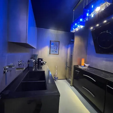 Last Minute Garden And Jacuzzi,the Gorgeus !adult Only *