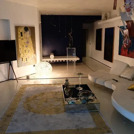 Appartement Last Minute Garden And Jacuzzi,the Gorgeus !adult Only La Spezia