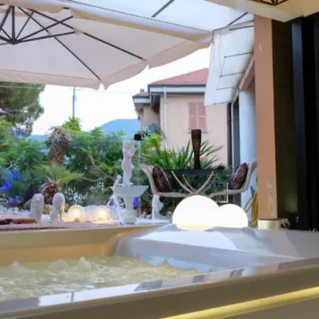 Διαμέρισμα Last Minute Garden And Jacuzzi,the Gorgeus !adult Only Λα Σπέτσια