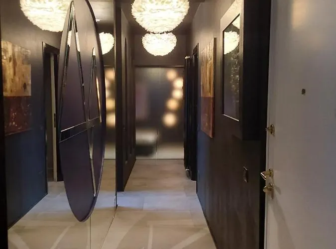 Last Minute Garden And Jacuzzi,the Gorgeus !adult Only Apartament