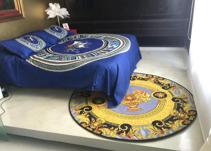 Last Minute Garden And Jacuzzi,the Gorgeus !adult Only Apartament *