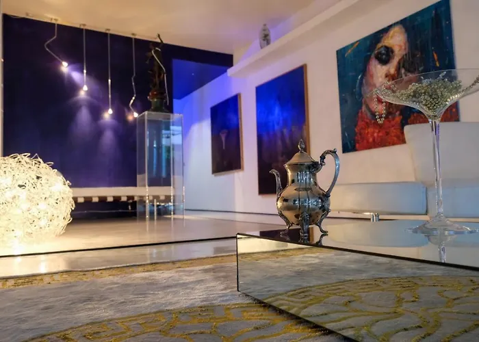 Last Minute Garden And Jacuzzi,the Gorgeus !adult Only Apartament